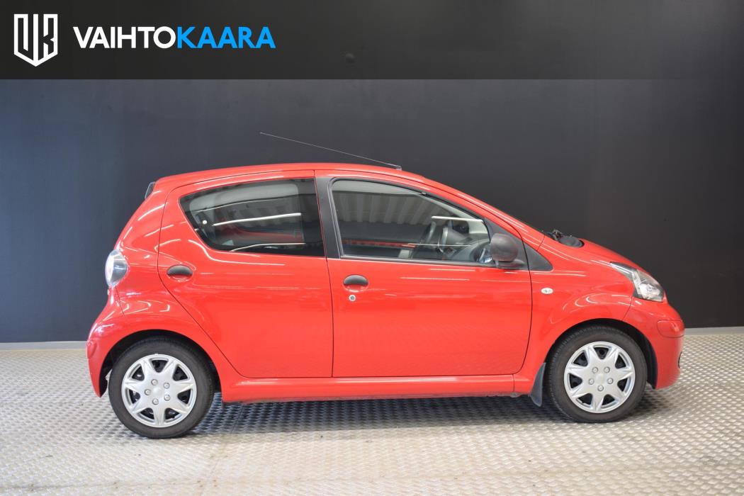 TOYOTA Aygo 2011