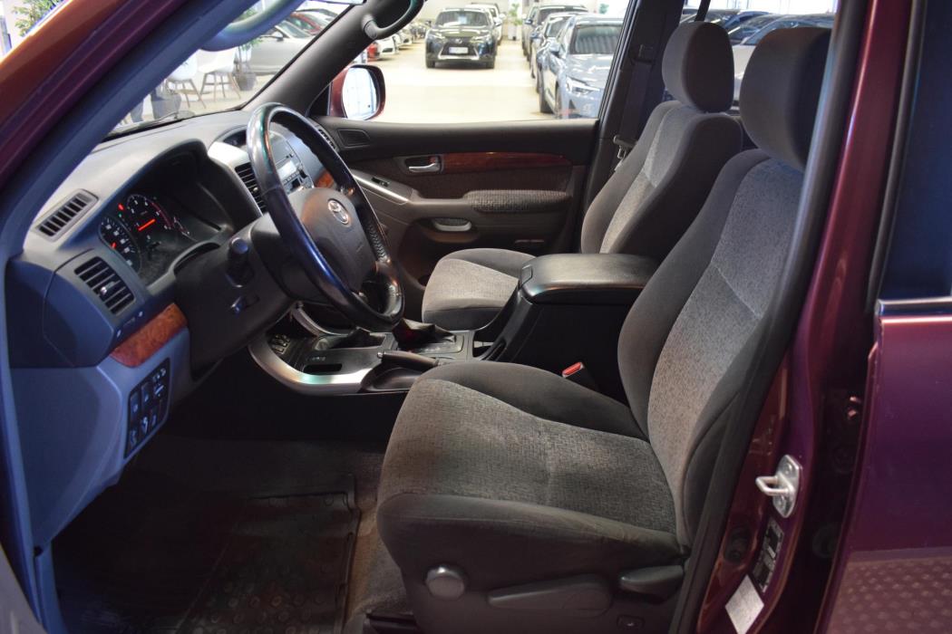 TOYOTA Land Cruiser 2007