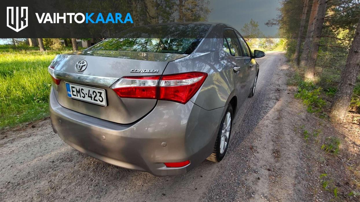 TOYOTA Corolla 2014