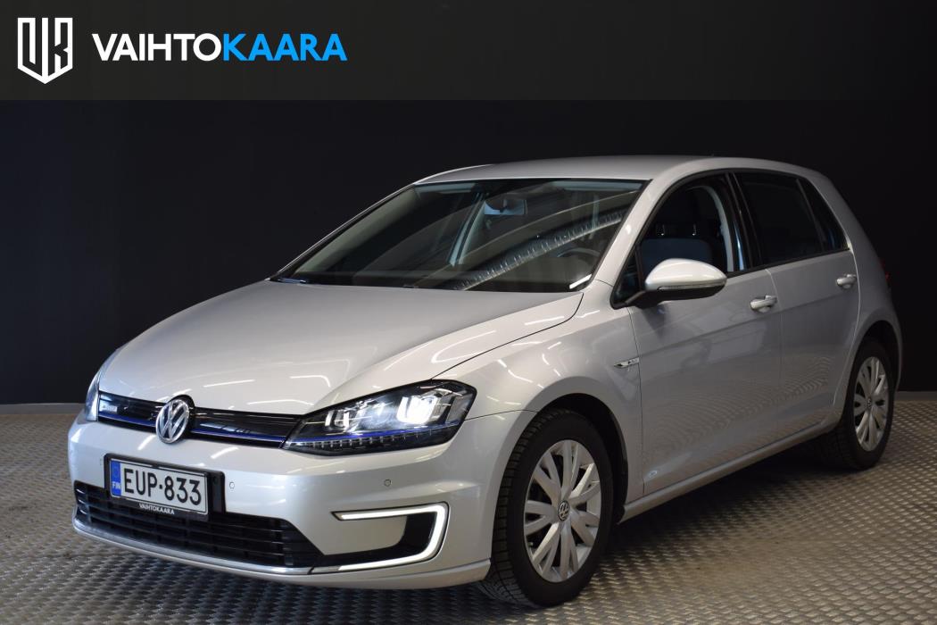 VOLKSWAGEN Golf 2016