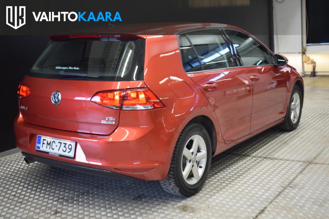 VOLKSWAGEN Golf 2016