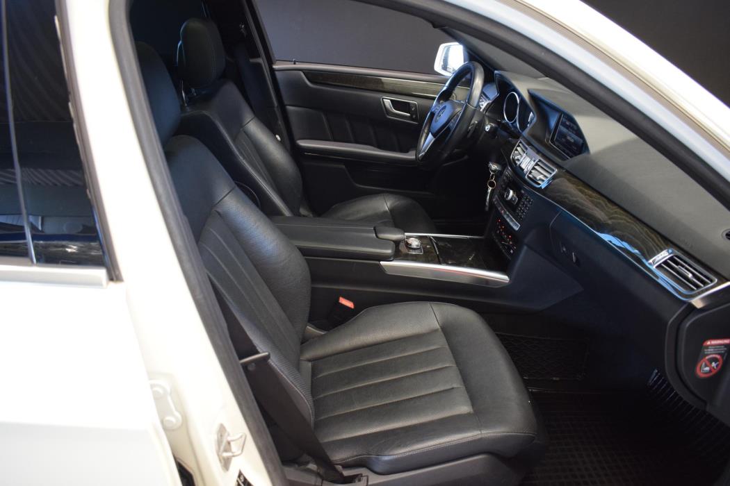 MERCEDES-BENZ E 2013