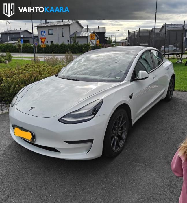 TESLA Model 3 2020