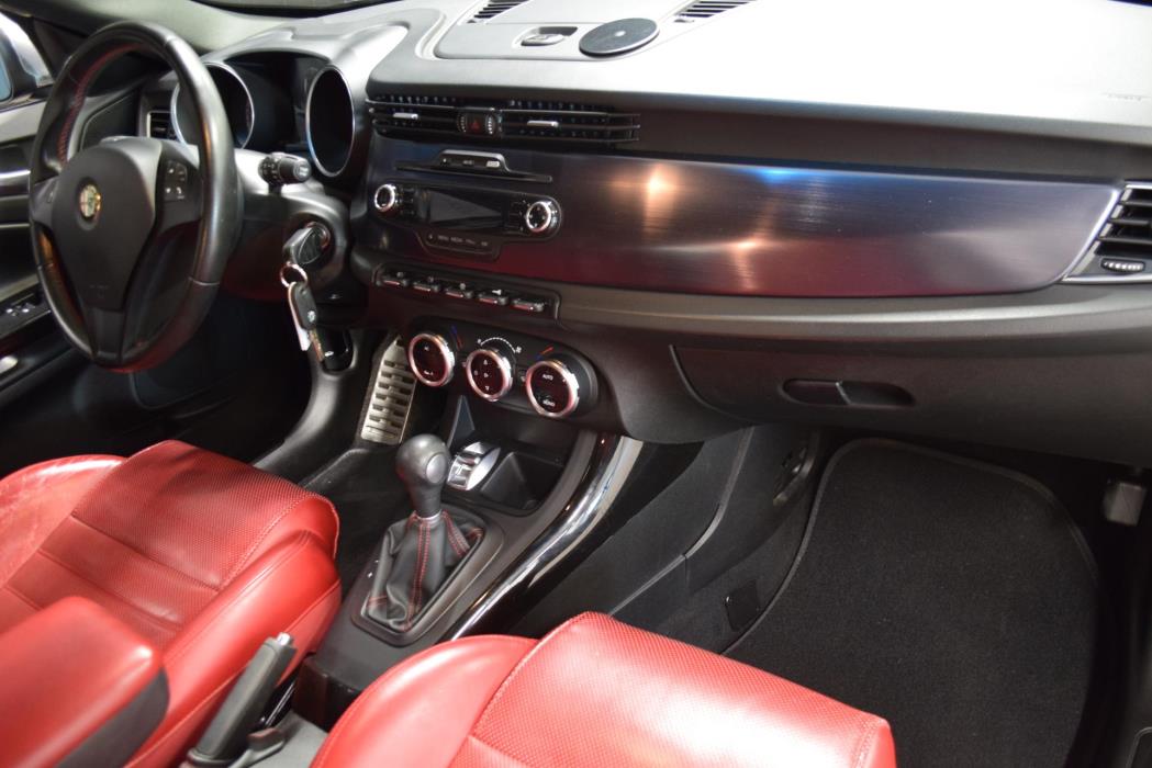 ALFA ROMEO Giulietta 2012