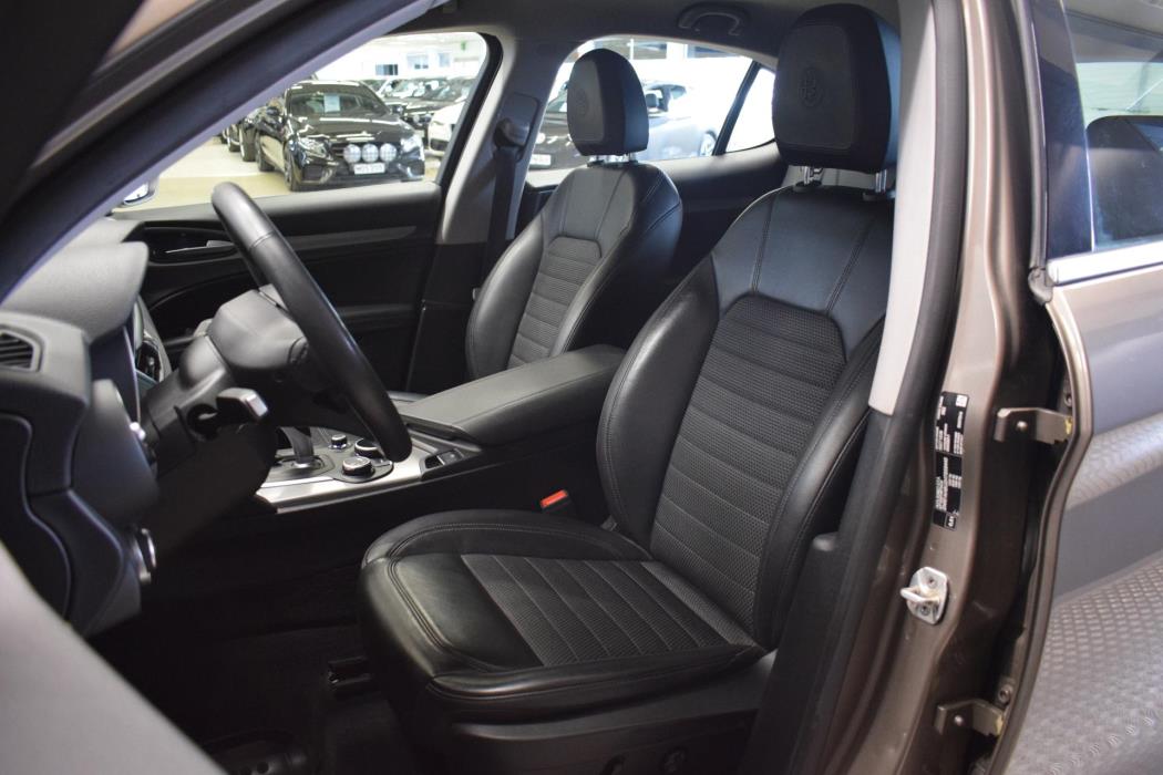 ALFA ROMEO Stelvio 2018