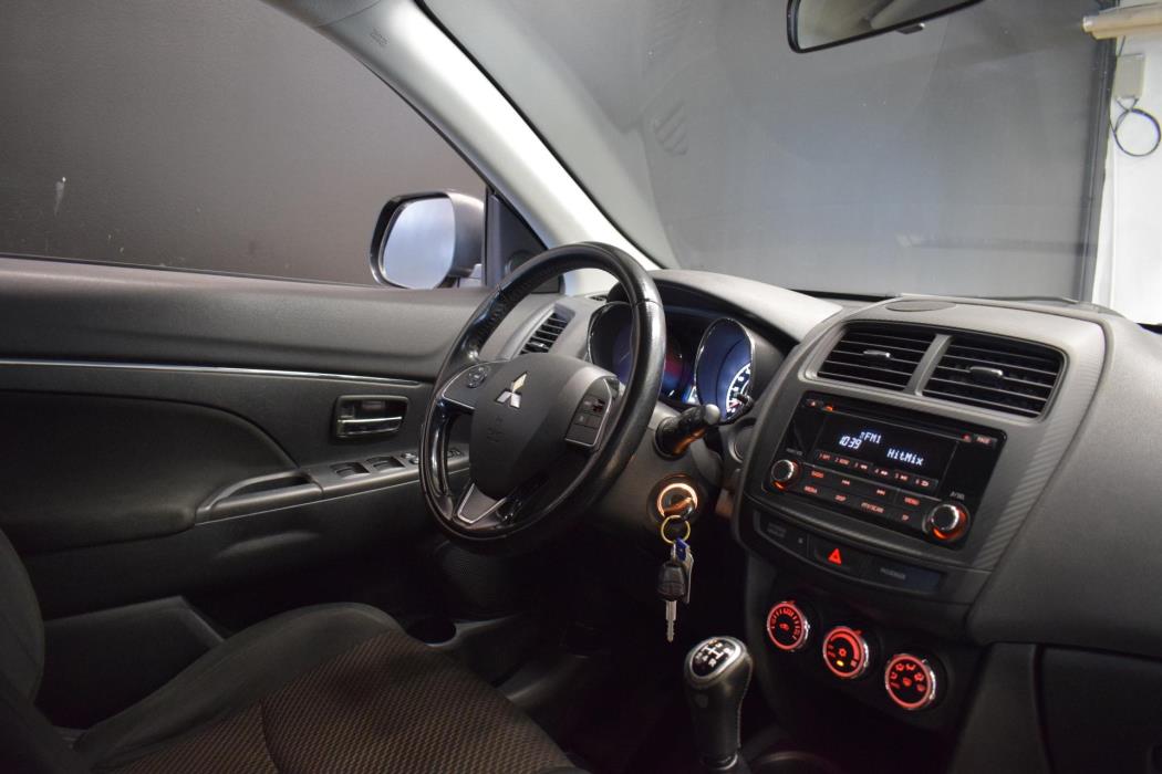 MITSUBISHI ASX 2016