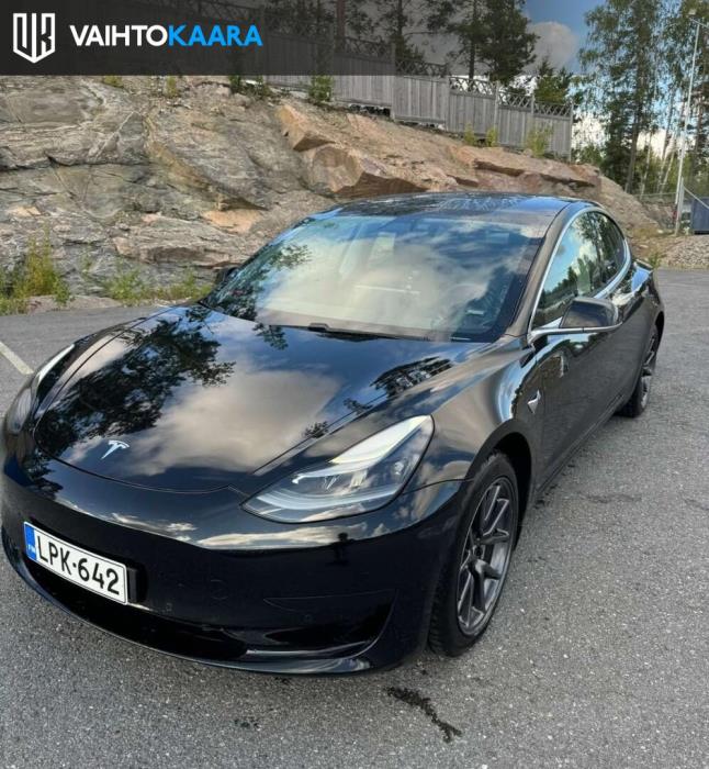 TESLA Model 3 2020