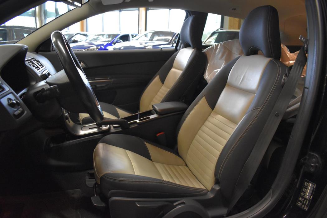 VOLVO C30 2011