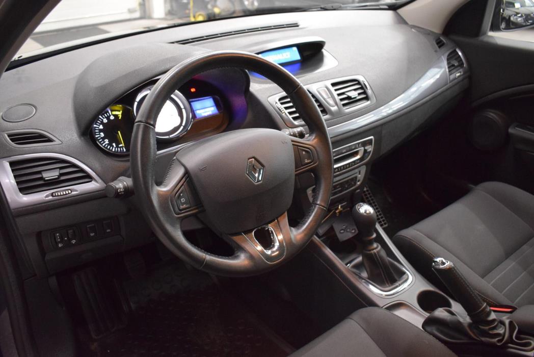 RENAULT Megane 2015