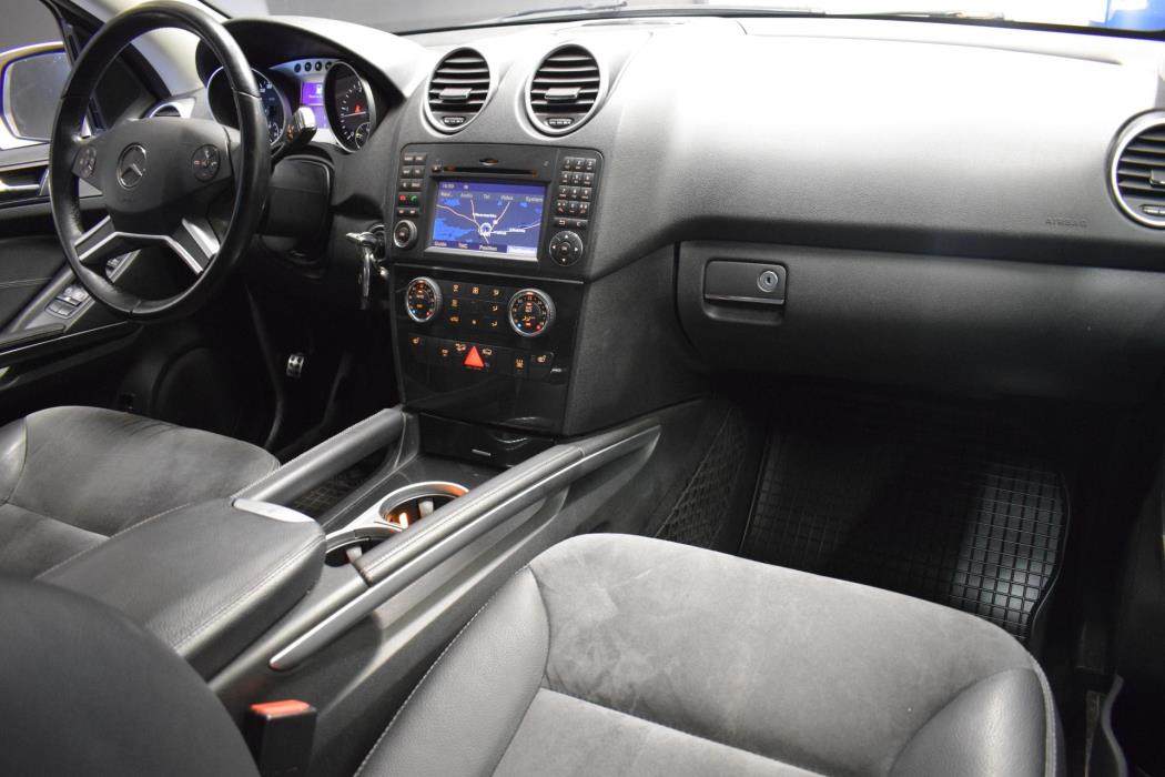 MERCEDES-BENZ ML 2009