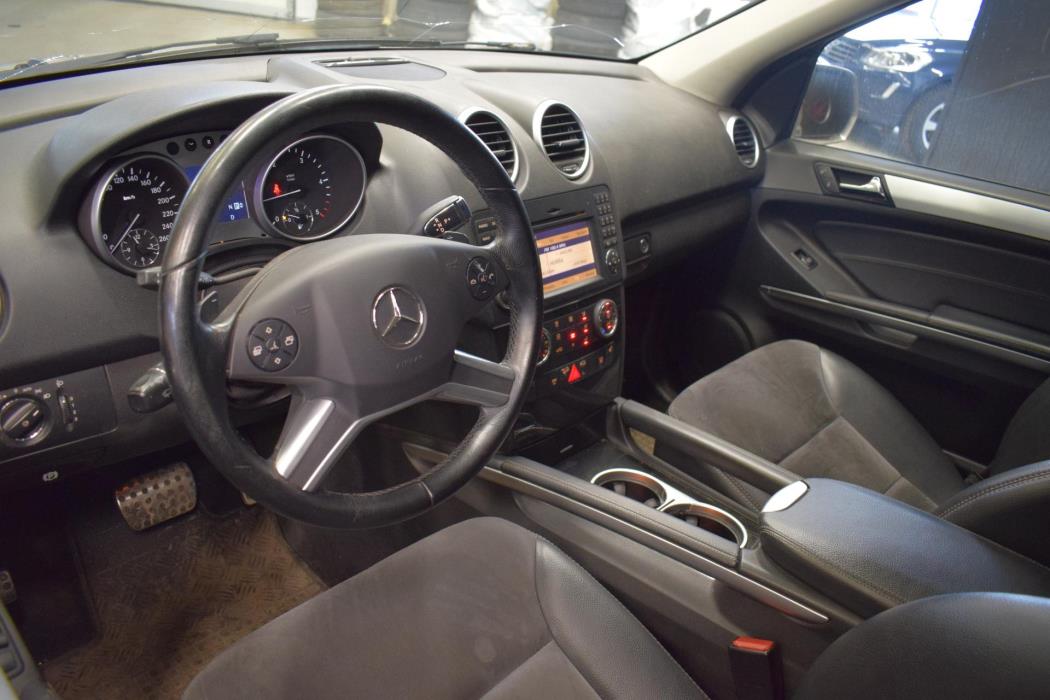 MERCEDES-BENZ ML 2009