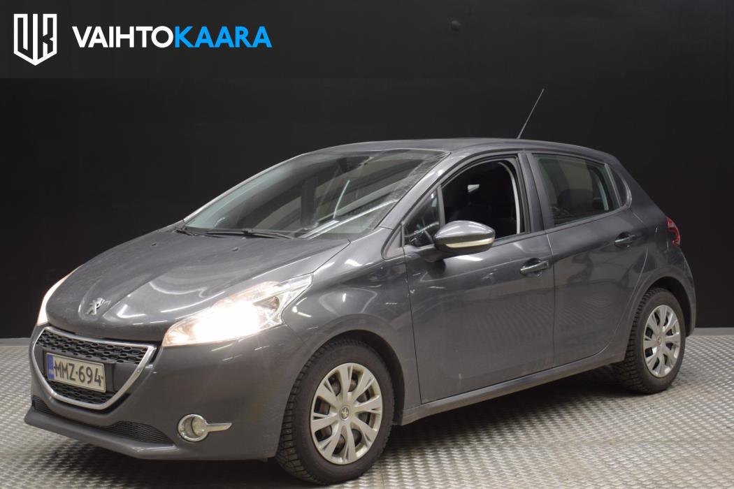 PEUGEOT 208 2015
