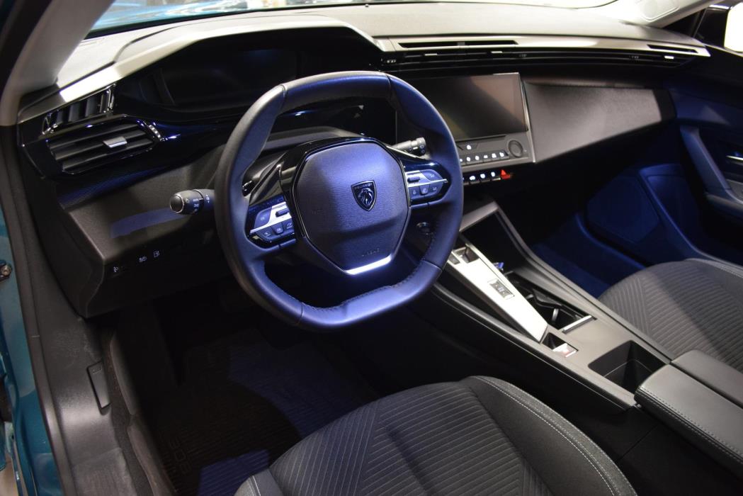 PEUGEOT 308 2023