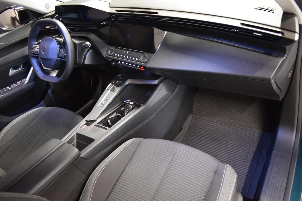 PEUGEOT 308 2023