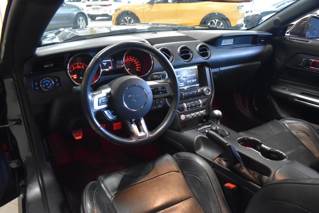 FORD Mustang 2015