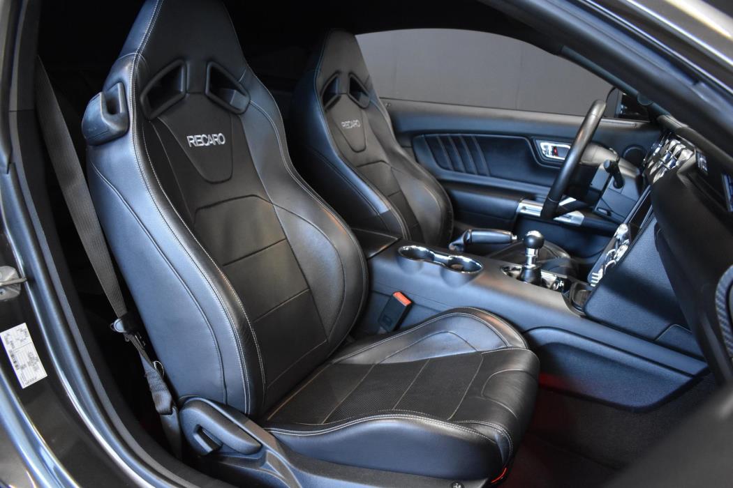 FORD Mustang 2015