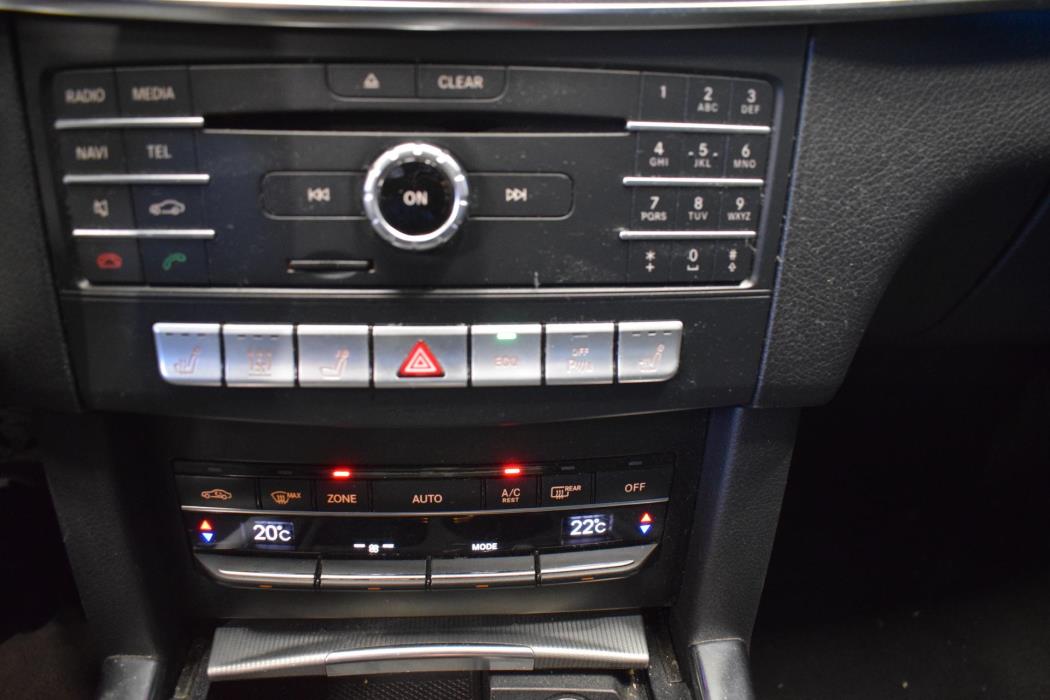 MERCEDES-BENZ E 2015