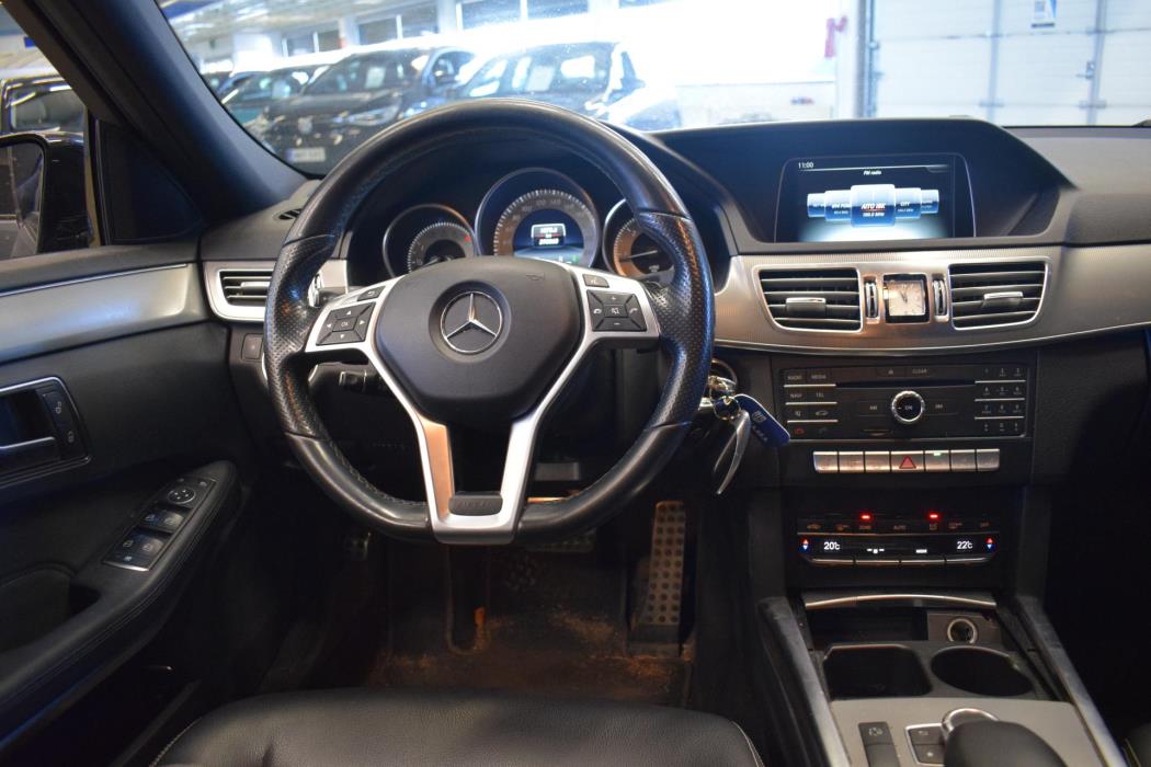 MERCEDES-BENZ E 2015