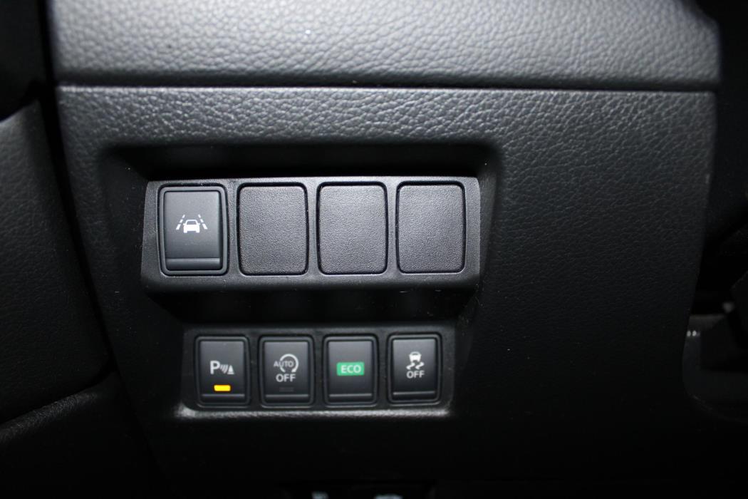 NISSAN Qashqai 2016