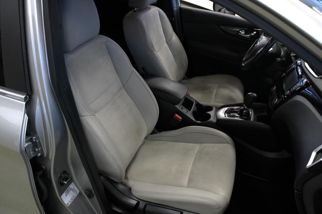 NISSAN Qashqai 2016