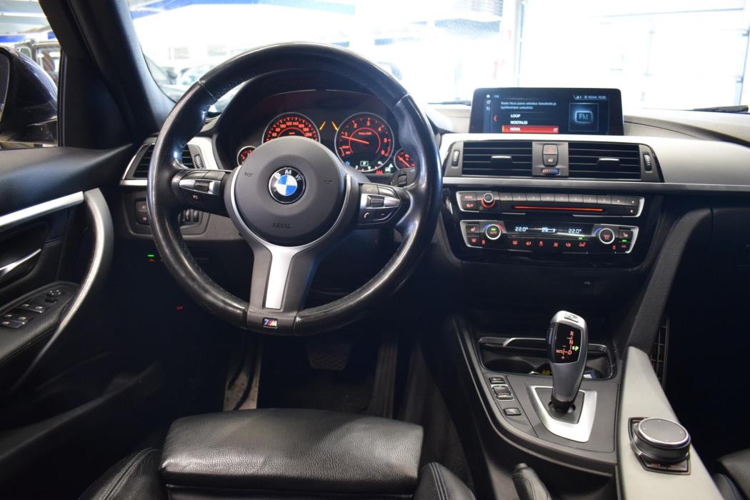 BMW 320 2019