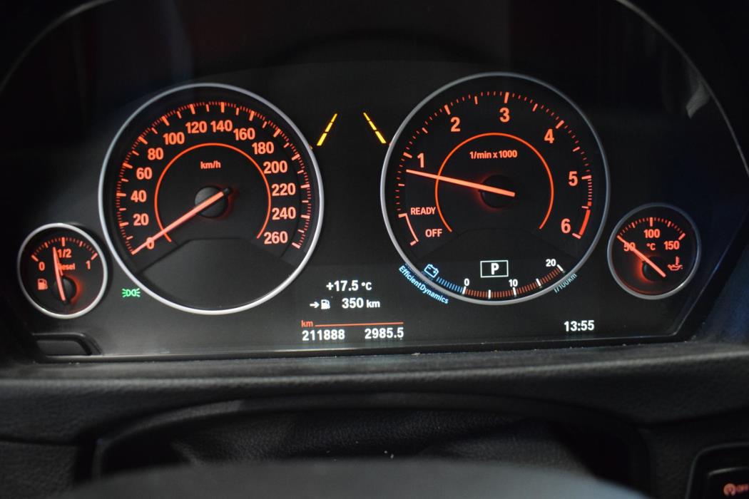 BMW 320 2019