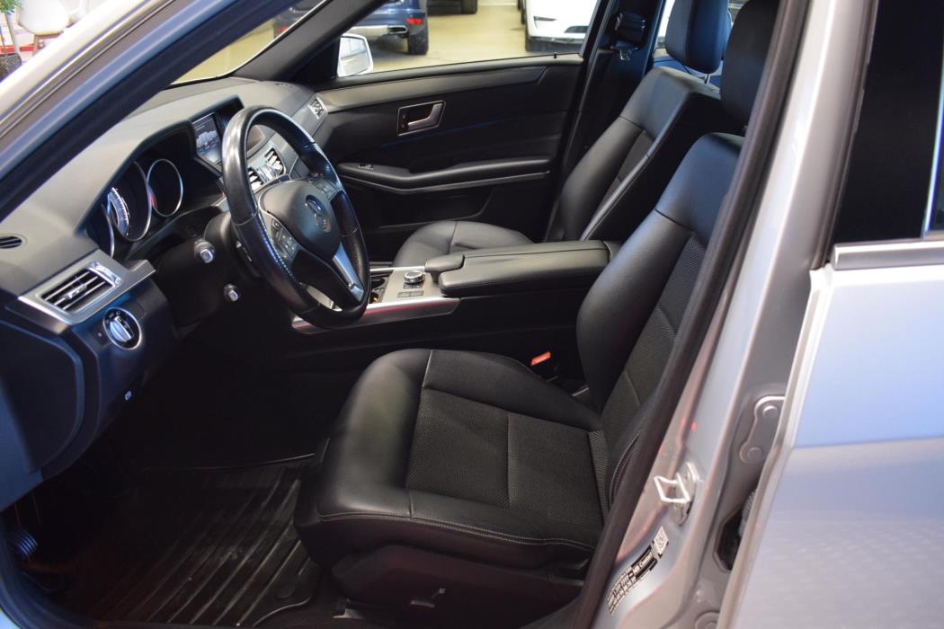 MERCEDES-BENZ E 2015