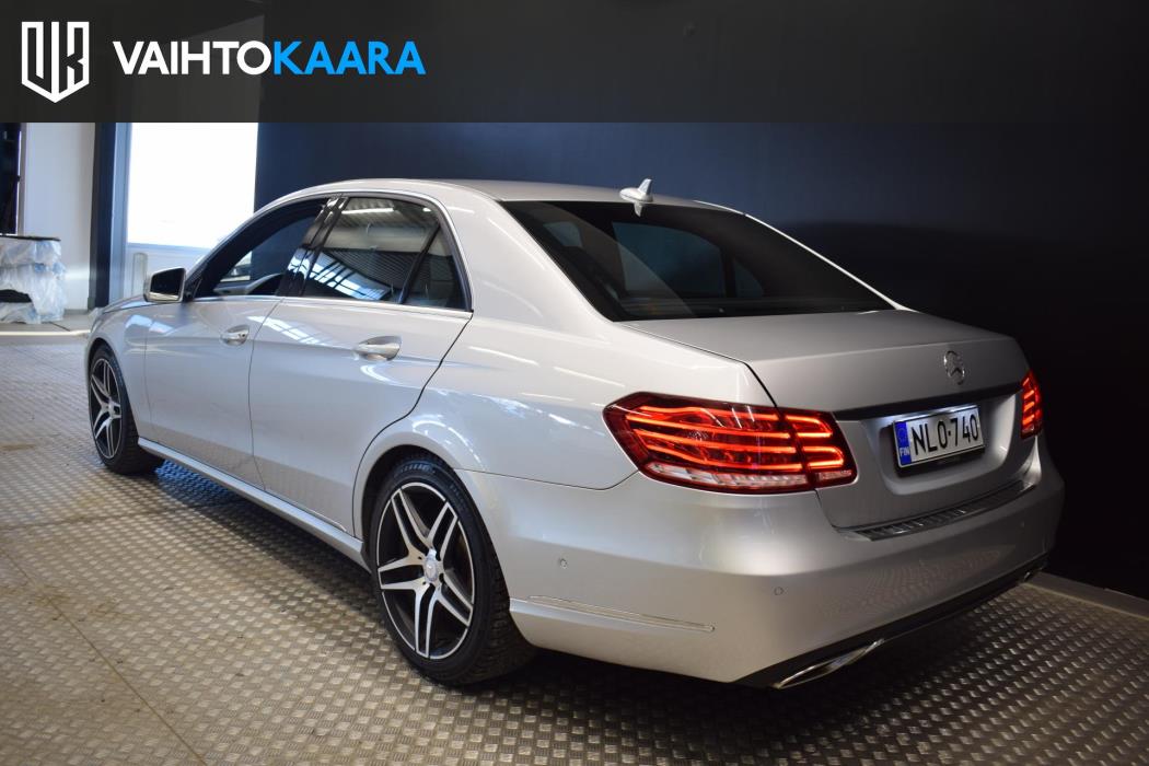 MERCEDES-BENZ E 2015