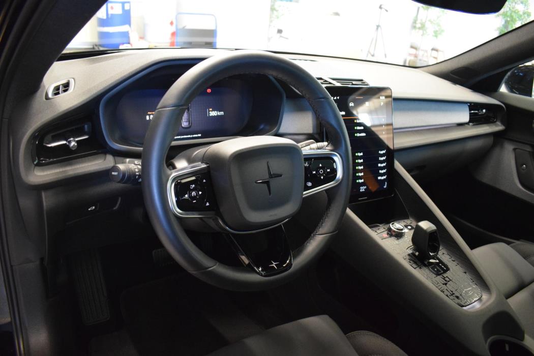 POLESTAR 2 2023