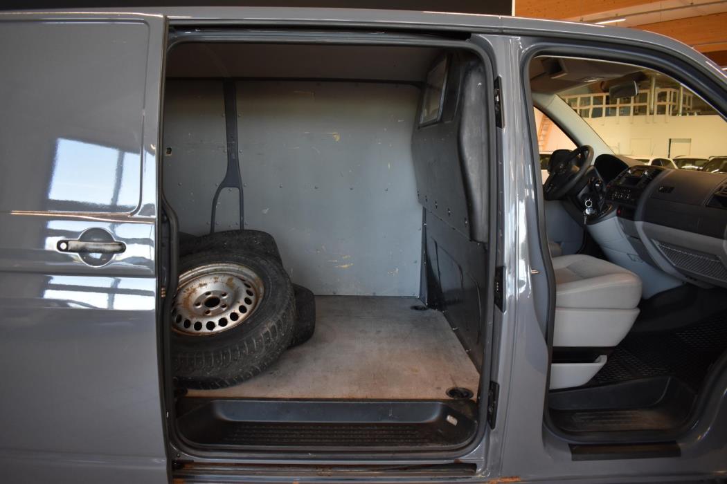 VOLKSWAGEN Transporter 2010