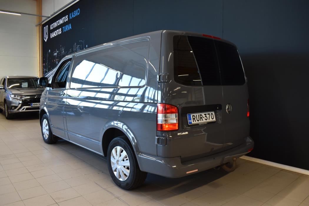 VOLKSWAGEN Transporter 2010