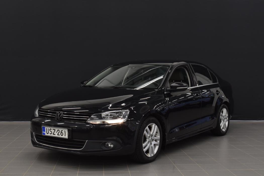 VOLKSWAGEN Jetta 2012