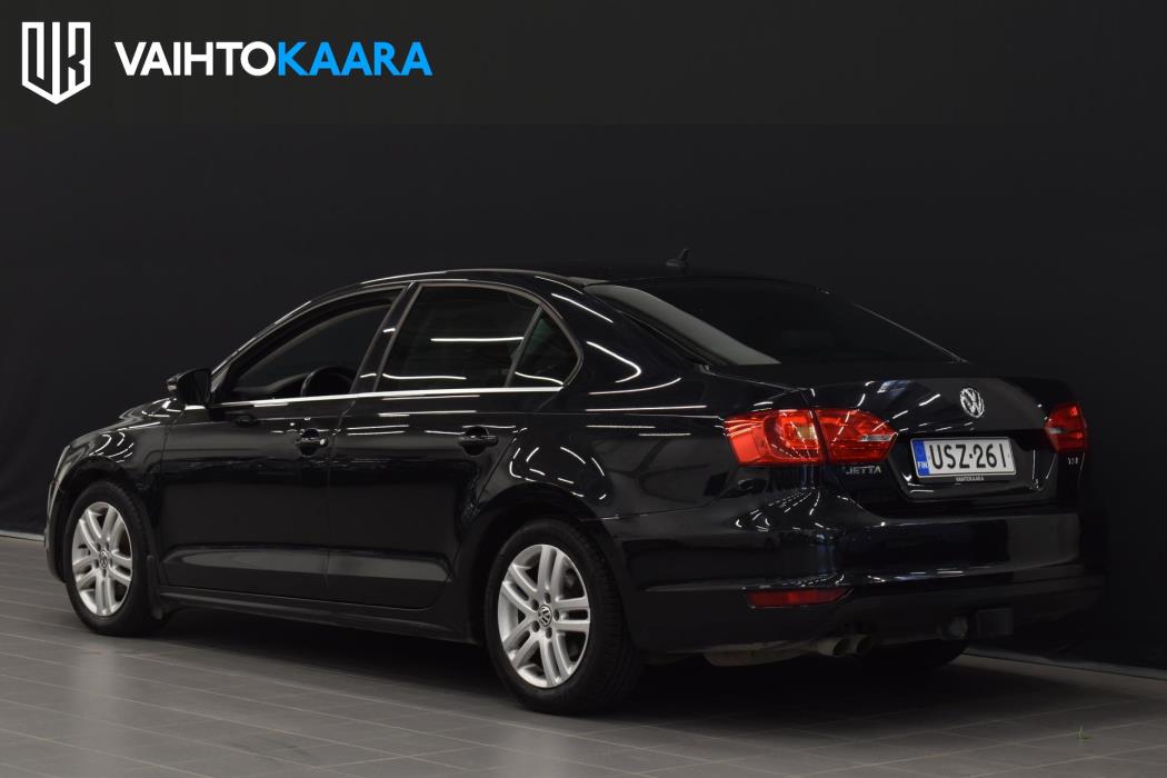 VOLKSWAGEN Jetta 2012