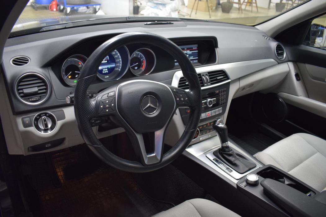 MERCEDES-BENZ C 2013