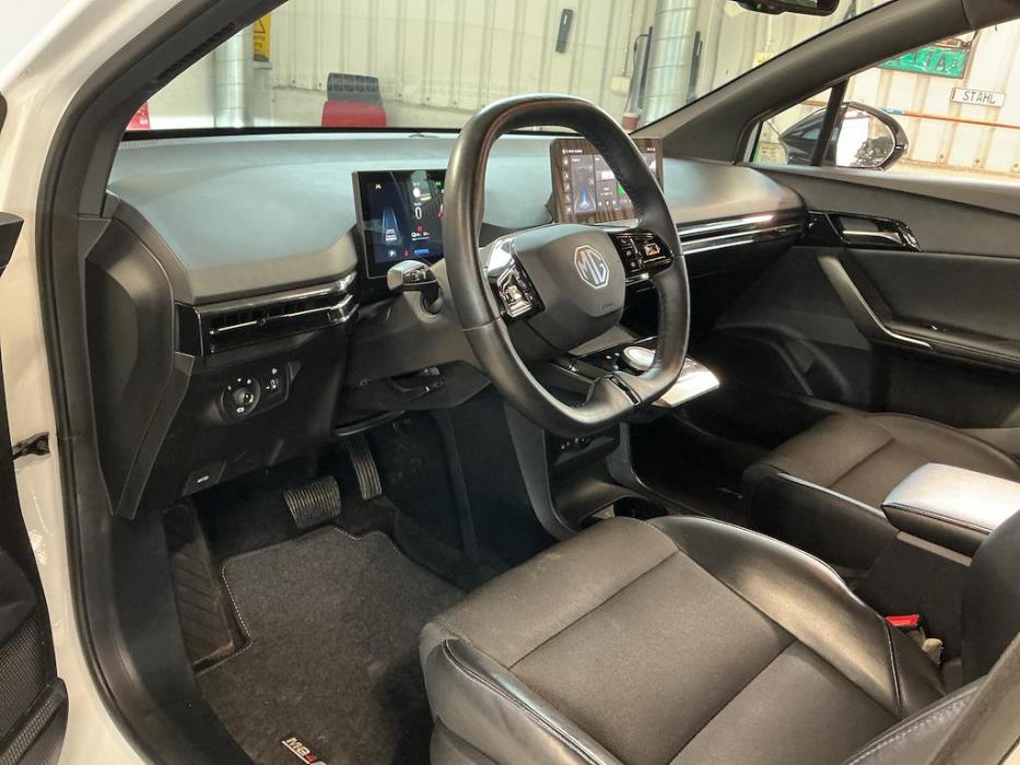 MG MG4 2023