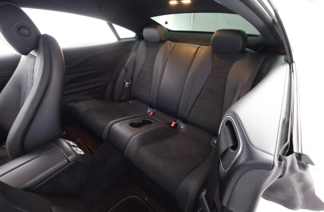MERCEDES-BENZ E 2017