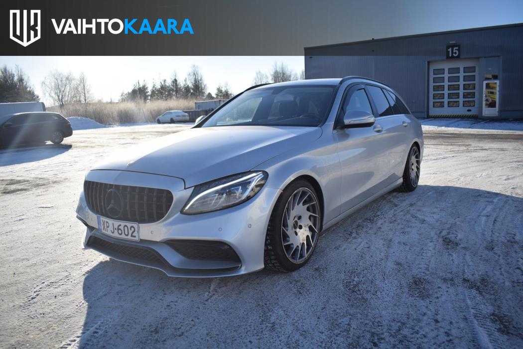 MERCEDES-BENZ C 2015