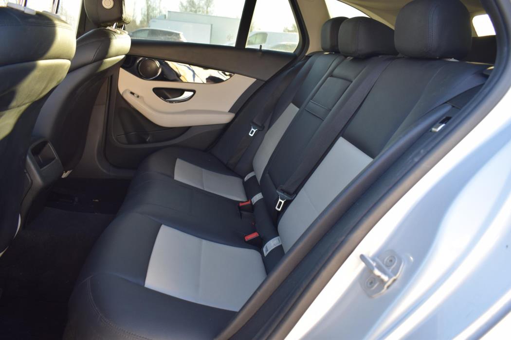 MERCEDES-BENZ C 2015