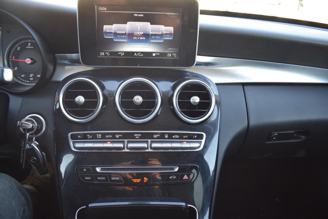 MERCEDES-BENZ C 2015