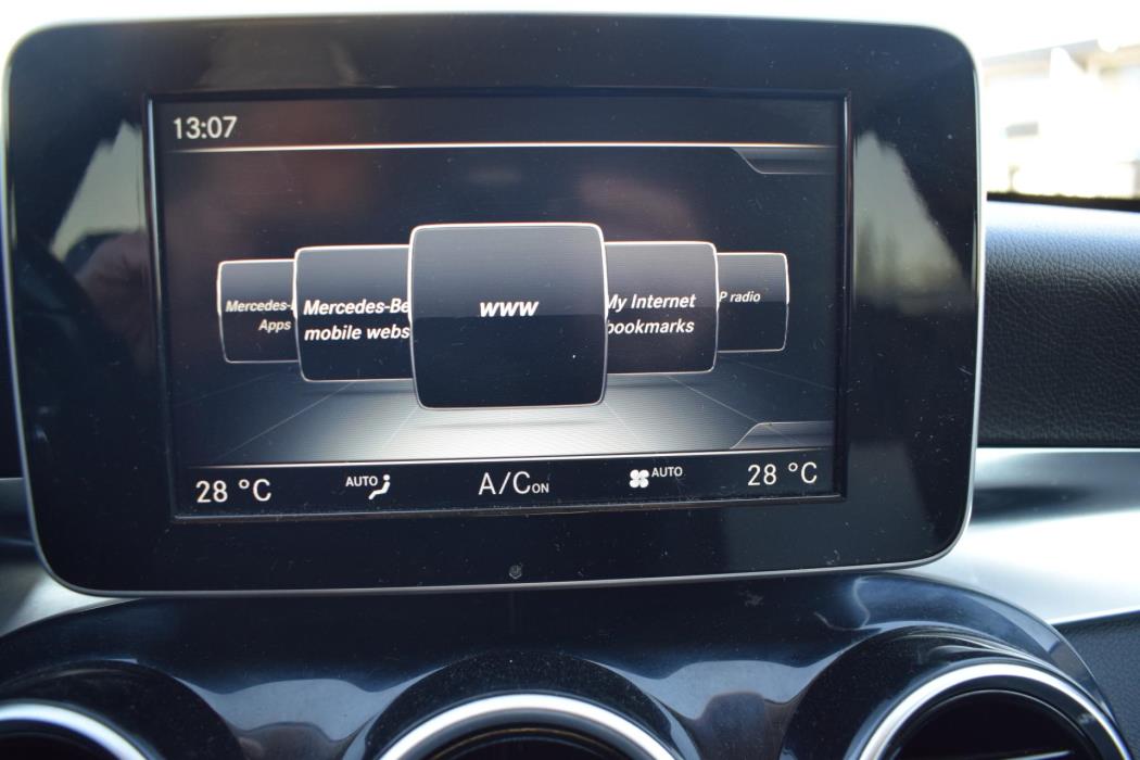 MERCEDES-BENZ C 2015