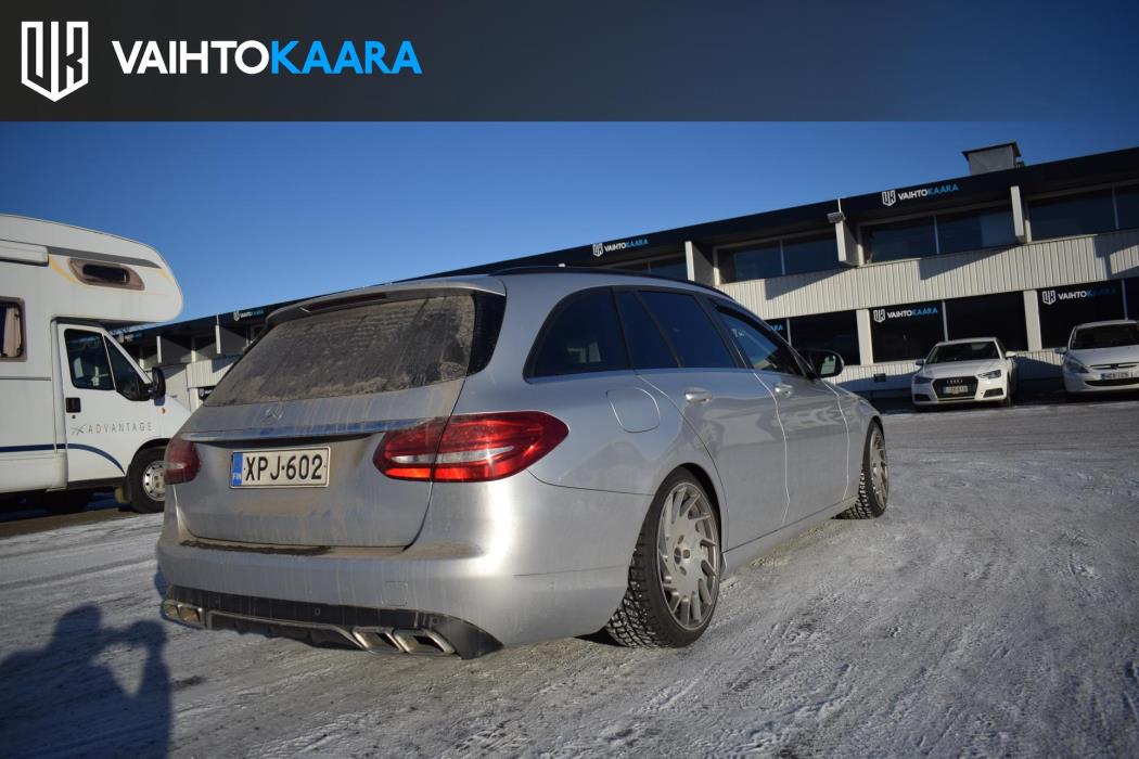 MERCEDES-BENZ C 2015