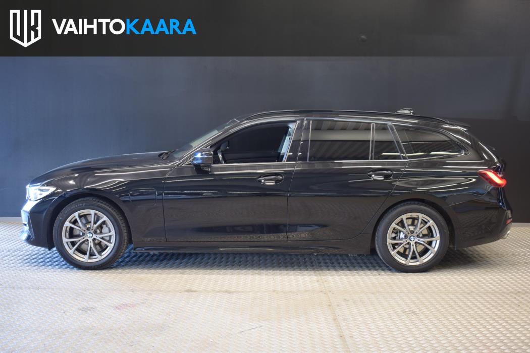 BMW 330 2021