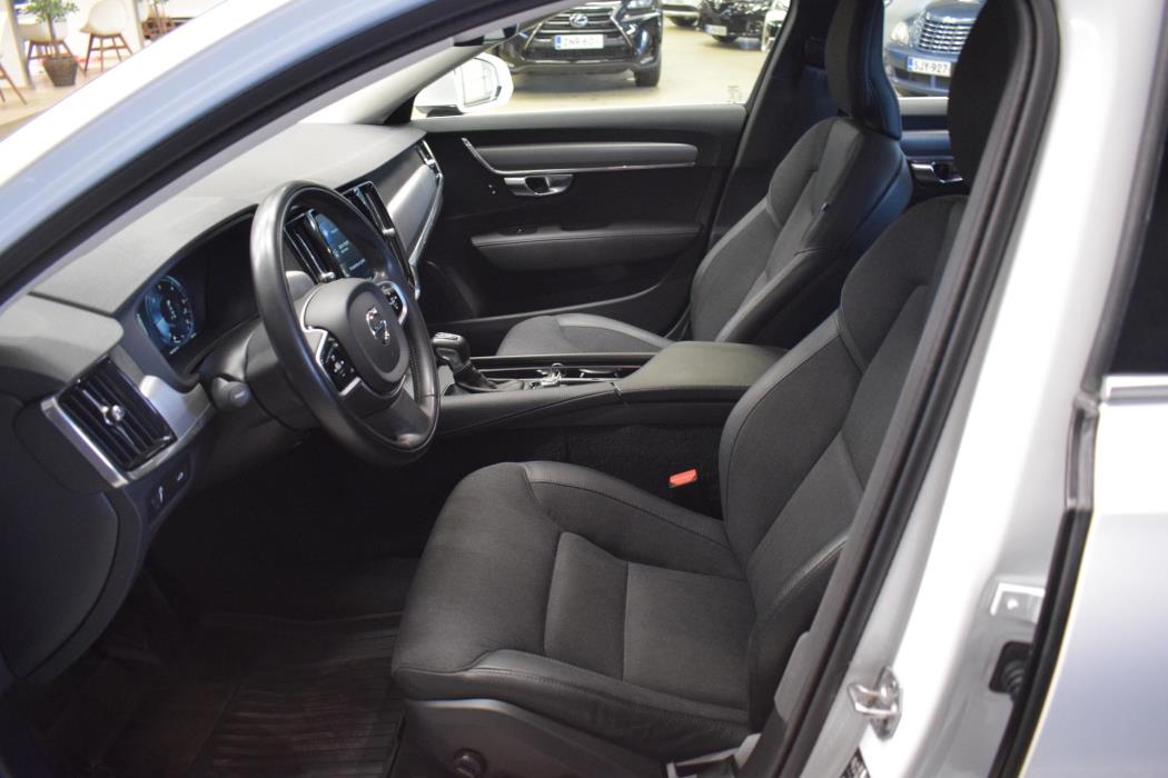 VOLVO S90 2019