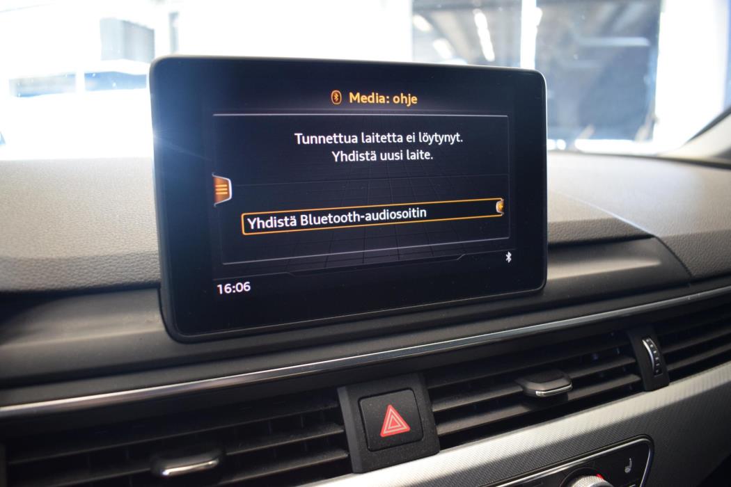 AUDI A4 2019