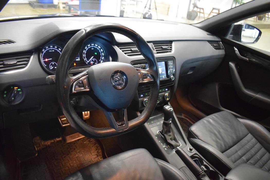 SKODA Octavia 2016