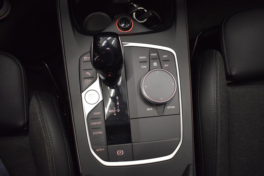BMW 118 2022