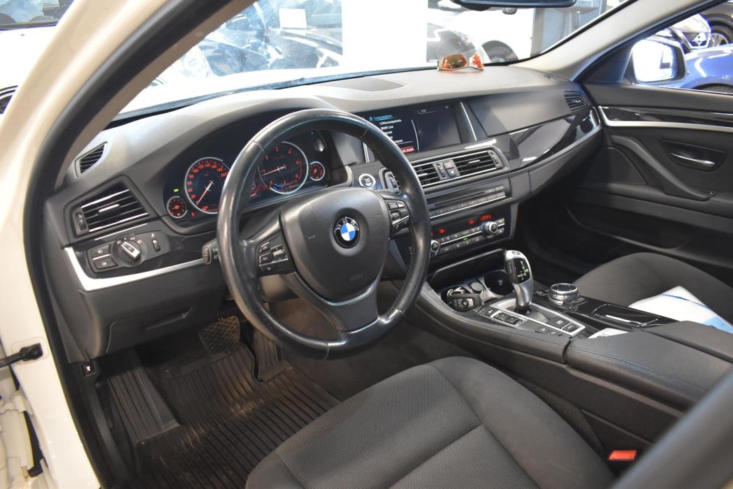 BMW 520 2014