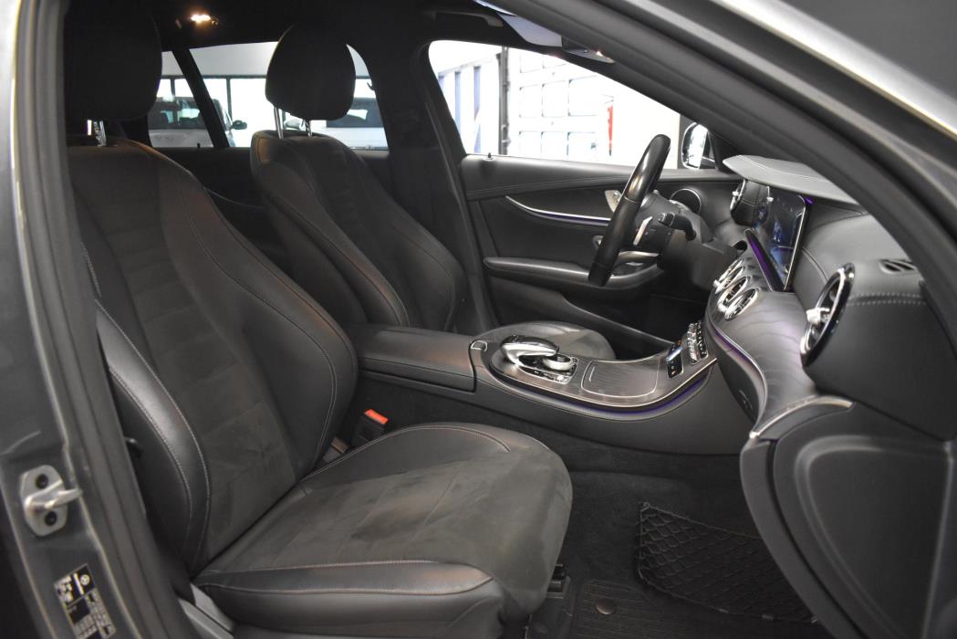 MERCEDES-BENZ E 2020