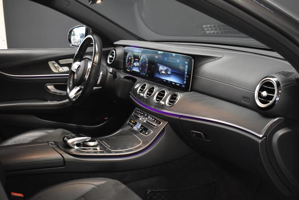 MERCEDES-BENZ E 2020