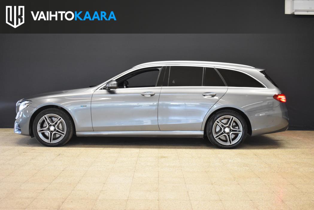 MERCEDES-BENZ E 2020